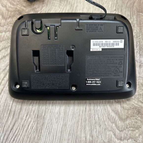 Uniden DECT 6.0 Cordless Phone Set 1580-3 Answering Machine & 2 Single Line READ - Picture 8 of 9